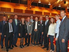 Anna-Gross-Moderatorin-Muenchen-Gruppenbild