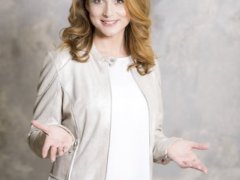 Anna-Gross-Moderatorin-Schweiz-Deutschland-Oesterreich-3