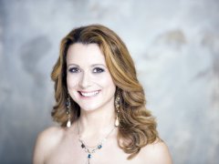 Anna-Gross-Moderatorin-Schweiz-Deutschland-Oesterreich-4