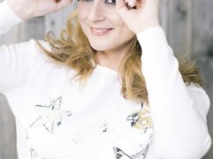 Anna-Gross-Moderatorin-Schweiz-Deutschland-Oesterreich-9